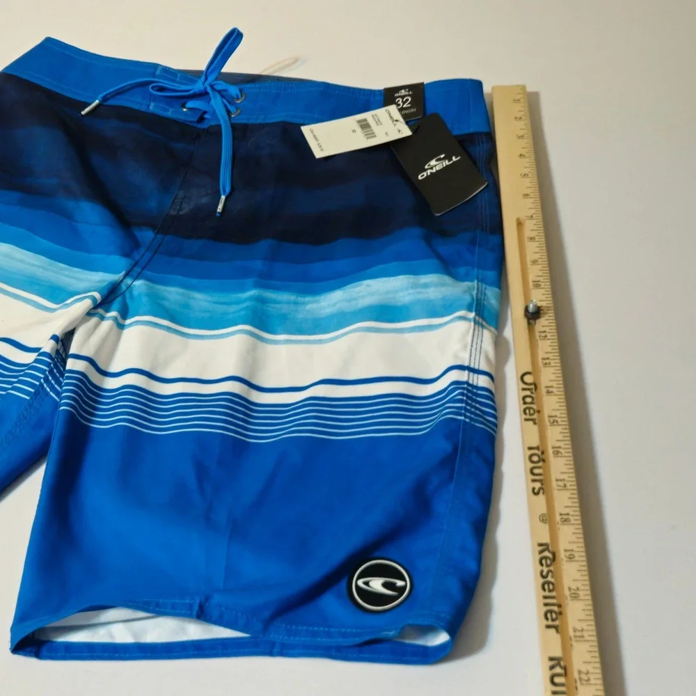 NEW O'Neill Board Shorts Men 32 Blue Striped  Full-Length Swim Trunks NWT‎